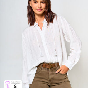 Blusa elegante de tela